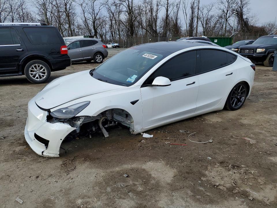 Продажа на аукционе авто 2021 Tesla Model 3, vin: 5YJ3E1EA8MF093976, номер лота: 46152886