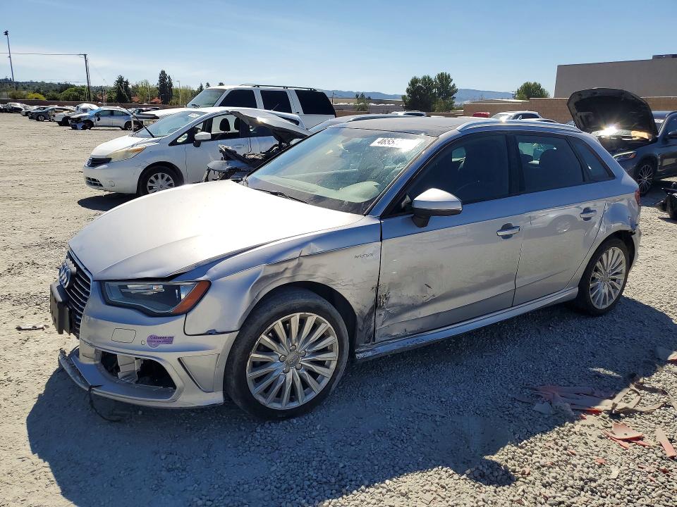 2016 Audi A3 მანქანა იყიდება აუქციონზე, vin: WAUUPBFF2GA086224, აუქციონის ნომერი: 52093186