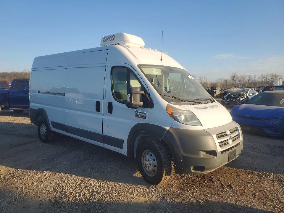 Продажа на аукционе авто 2015 Ram Promaster 2500, vin: 3C6TRVDG5FE501142, номер лота: 46325856