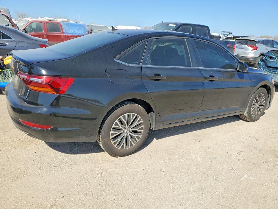 79729215 :رقم المزاد ، 3VWC57BU3KM176304 vin ، 2019 Volkswagen Jetta مزاد بيع