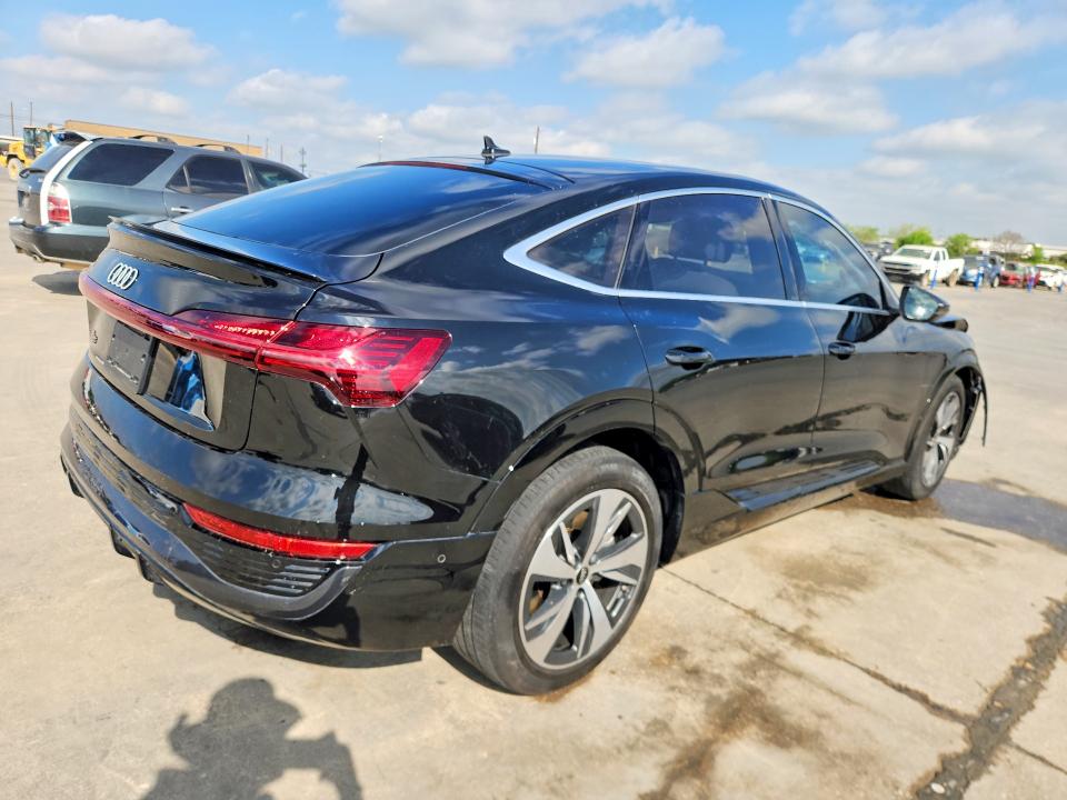 Продаж на аукціоні авто 2024 Audi Q8 E-tron, vin: WA1CAAGE7RB005967, номер лоту: 47945126