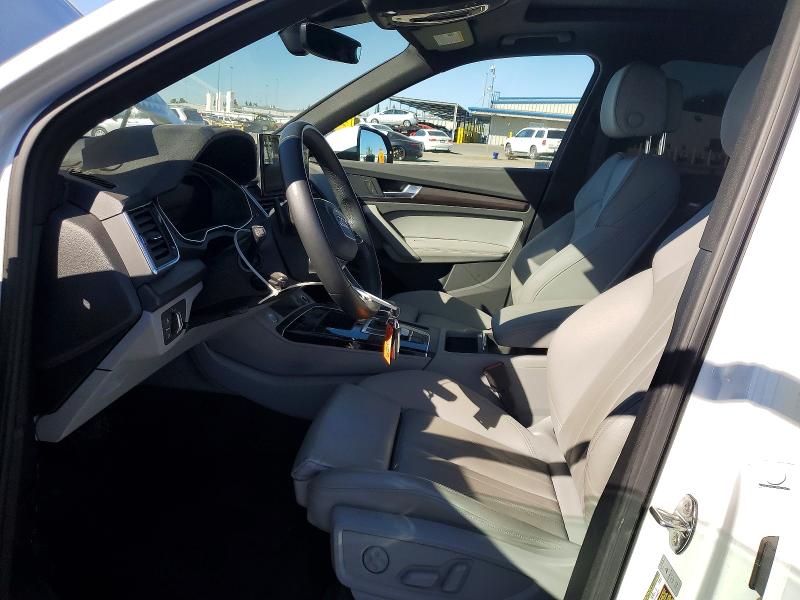 Продажа на аукционе авто 2022 Audi Q5, vin: WA15AAFYXN2116009, номер лота: 45650746
