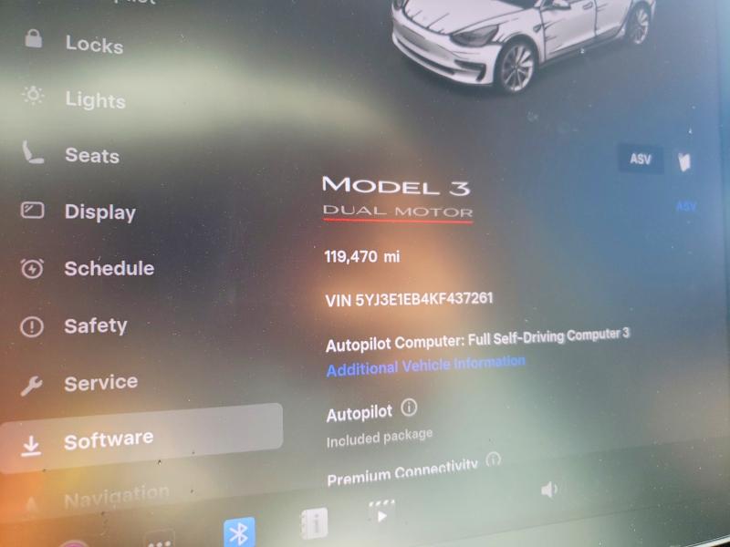 45813286 :رقم المزاد ، 5YJ3E1EB4KF437261 vin ، 2019 Tesla Model 3 مزاد بيع