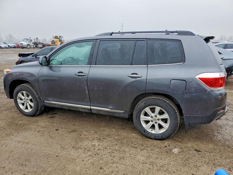Продажа на аукционе авто 2012 Toyota Highlander, vin: 5TDBK3EH1CS106459, номер лота: 79753035