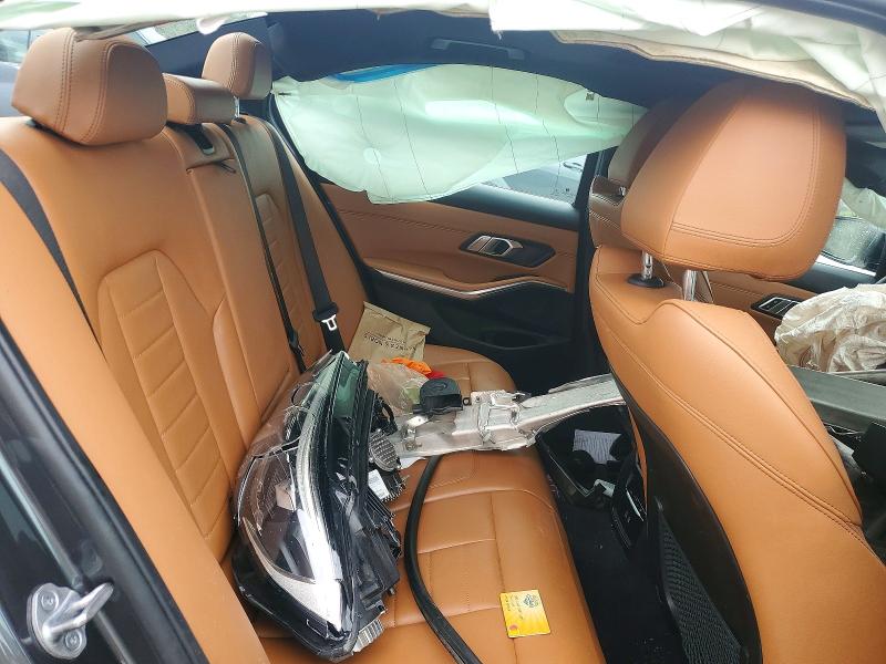 45484026 :رقم المزاد ، 3MW5R1J02M8C01228 vin ، 2021 Bmw 330i مزاد بيع