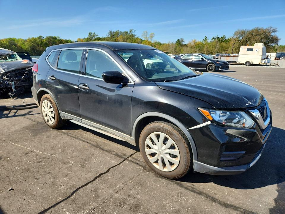 45783586 :رقم المزاد ، 5N1AT2MT3KC818749 vin ، 2019 Nissan Rogue مزاد بيع