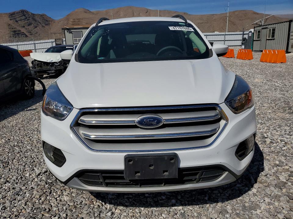 Продажа на аукционе авто 2018 Ford Escape, vin: 1FMCU0GD6JUC35972, номер лота: 47197606