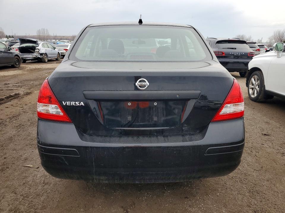 47093246 :رقم المزاد ، 3N1CC1AP6BL497201 vin ، 2011 Nissan Versa مزاد بيع