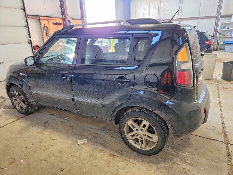 2011 Kia Soul მანქანა იყიდება აუქციონზე, vin: KNDJT2A2XB7734940, აუქციონის ნომერი: 41775126