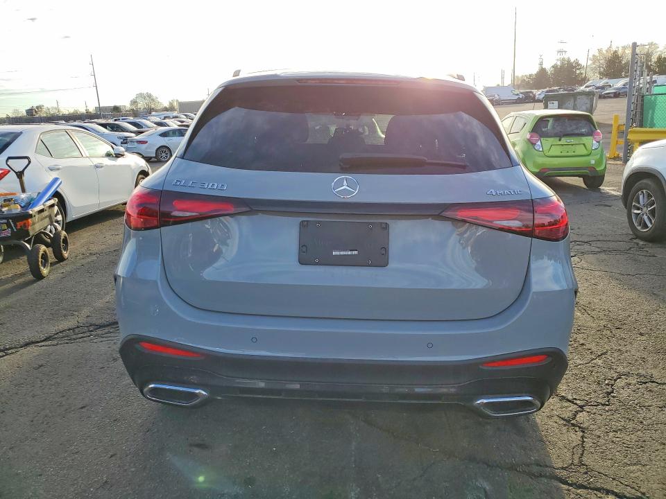 2025 Mercedes-benz Glc მანქანა იყიდება აუქციონზე, vin: W1NKM4HB9SF254809, აუქციონის ნომერი: 46437496