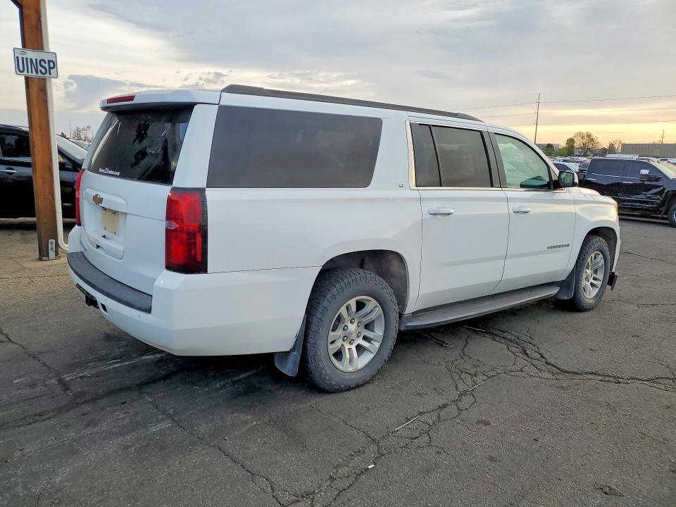 48007526 :رقم المزاد ، 1GNSKHKC0LR300069 vin ، 2020 Chevrolet Suburban مزاد بيع
