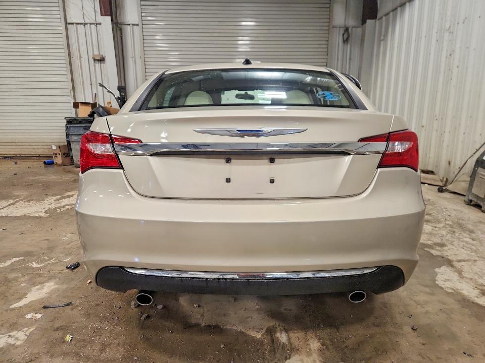 2014 Chrysler 200 მანქანა იყიდება აუქციონზე, vin: 1C3CCBAG4EN103805, აუქციონის ნომერი: 45540576