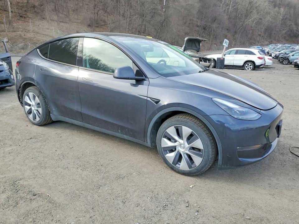 47910086 :رقم المزاد ، 7SAYGDEE2RA277175 vin ، 2024 Tesla Model Y مزاد بيع
