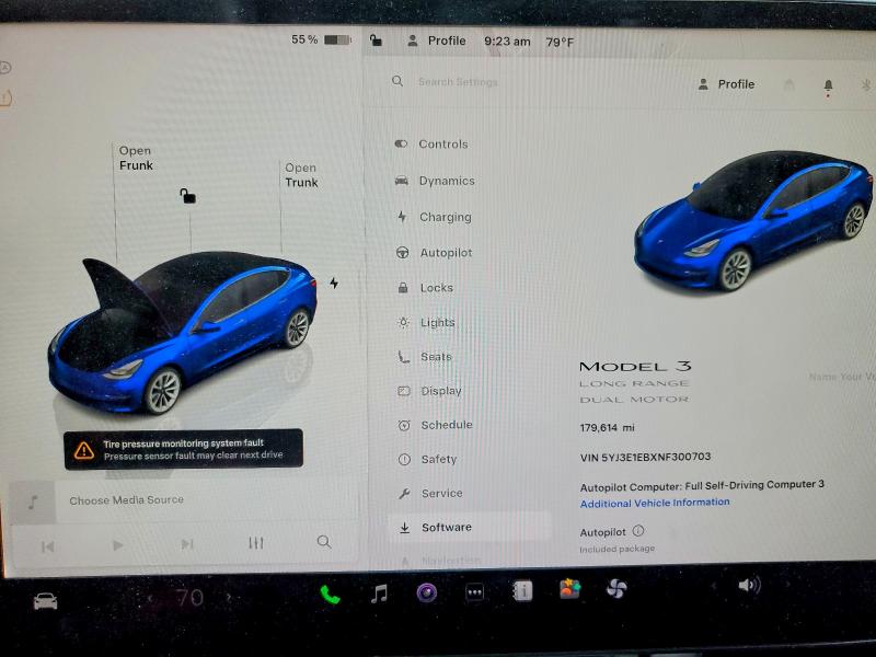 Продажа на аукционе авто 2022 Tesla Model 3, vin: 5YJ3E1EBXNF300703, номер лота: 46711346