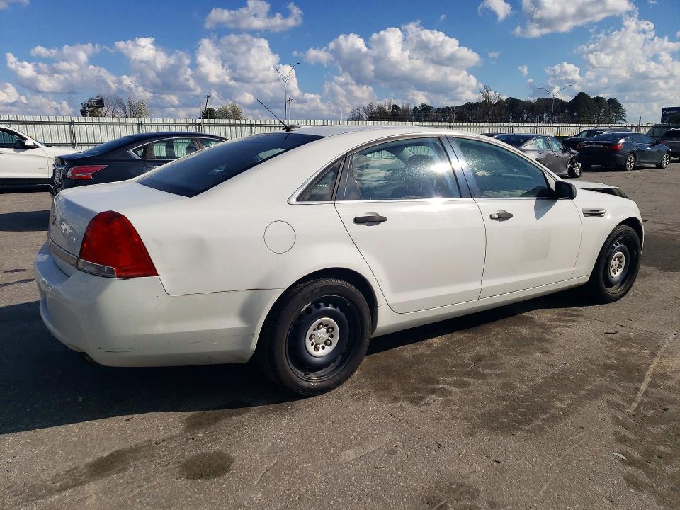 42046306 :رقم المزاد ، 6G3NS5U33FL132665 vin ، 2015 Chevrolet Caprice مزاد بيع