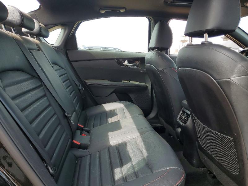 2021 Kia Forte მანქანა იყიდება აუქციონზე, vin: 3KPF44AC5ME394848, აუქციონის ნომერი: 46952066
