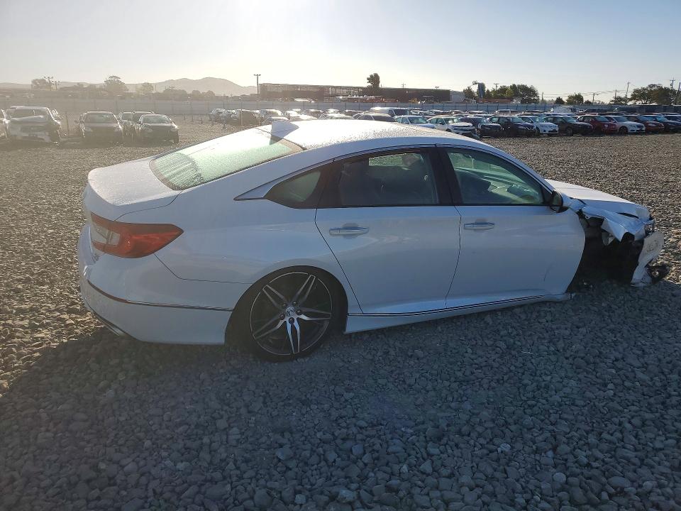 2022 Honda Accord მანქანა იყიდება აუქციონზე, vin: 1HGCV2F96NA004086, აუქციონის ნომერი: 41652156