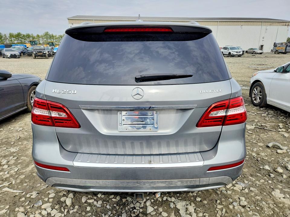 46941056 :رقم المزاد ، 4JGDA0EBXFA519323 vin ، 2015 Mercedes-benz Ml مزاد بيع