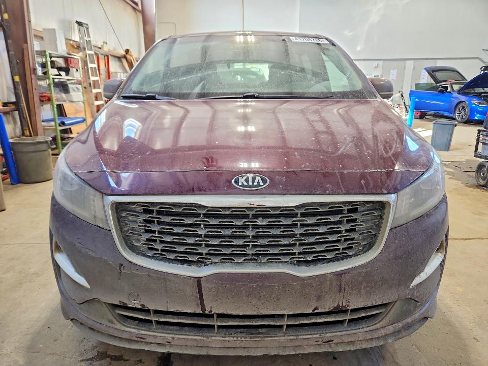 41706706 :رقم المزاد ، KNDMB5C11K6472074 vin ، 2019 Kia Sedona مزاد بيع
