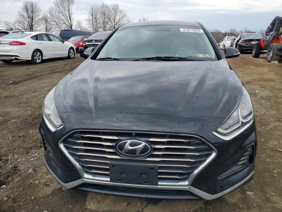 41913526 :رقم المزاد ، 5NPE34AF4JH664541 vin ، 2018 Hyundai Sonata مزاد بيع