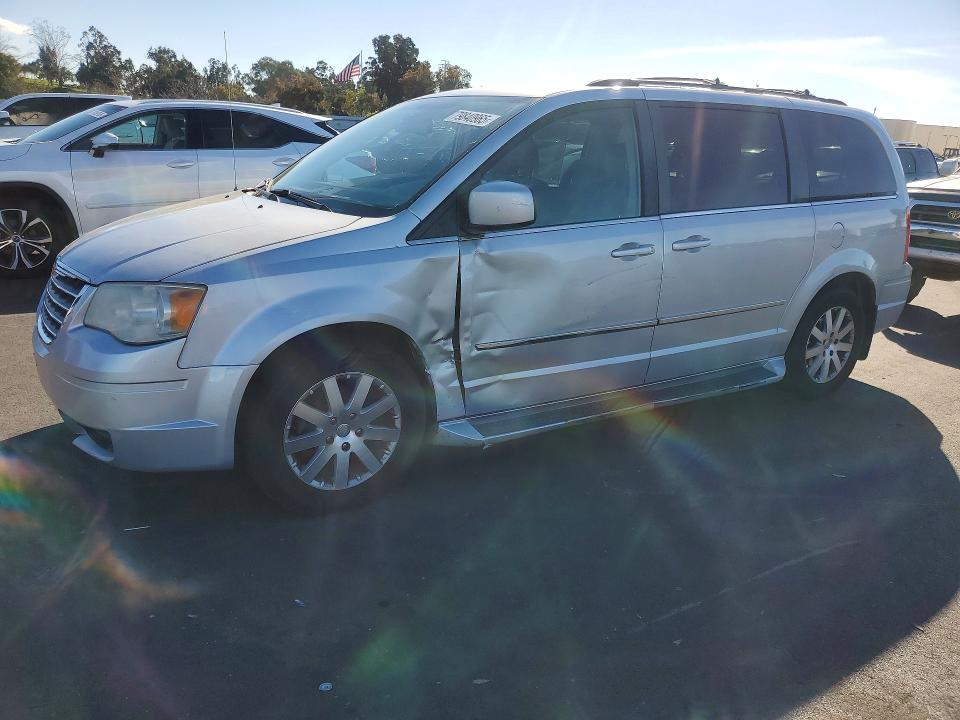 79840965 :رقم المزاد ، 2A8HR54119R522141 vin ، 2009 Chrysler Town & Country مزاد بيع