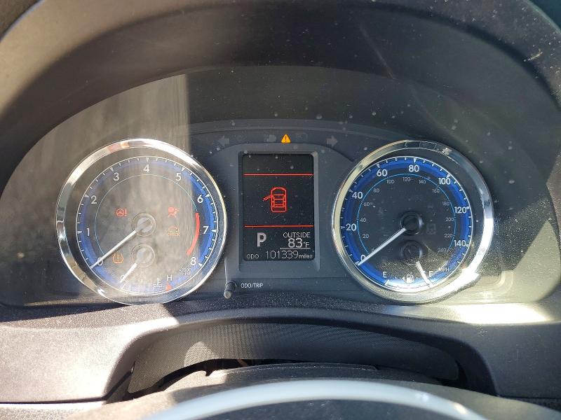 Aukcja sprzedaży 2018 Toyota Corolla, vin: 5YFBURHE8JP758449, numer aukcji: 47594466