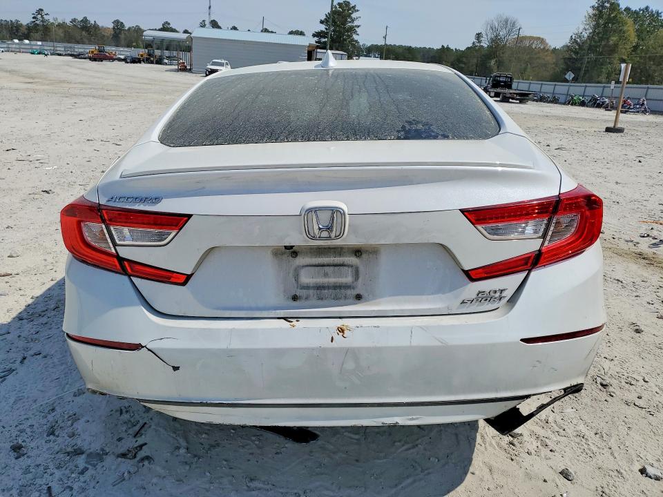 Продажа на аукционе авто 2019 Honda Accord, vin: 1HGCV2F36KA032722, номер лота: 46906466