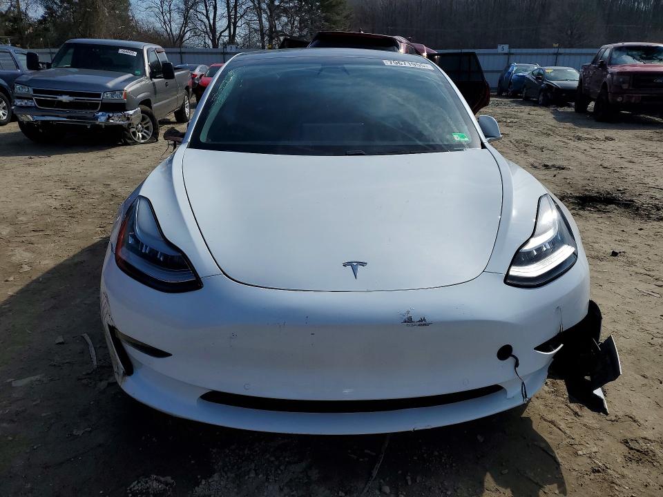 79671955 :رقم المزاد ، 5YJ3E1EA8LF737149 vin ، 2020 Tesla Model 3 مزاد بيع