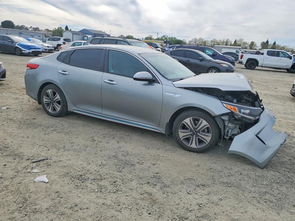 46218776 :رقم المزاد ، KNAGV4LD5H5009083 vin ، 2017 Kia Optima Plug-in Hybrid مزاد بيع