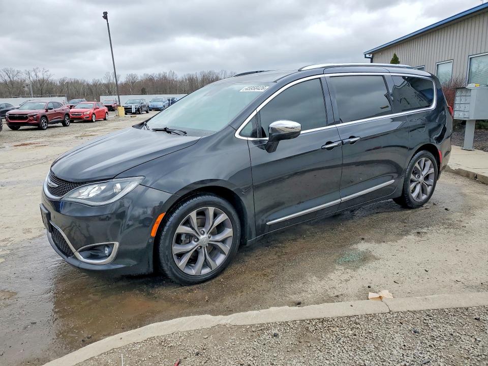 45958426 :رقم المزاد ، 2C4RC1GG5JR340551 vin ، 2018 Chrysler Pacifica مزاد بيع