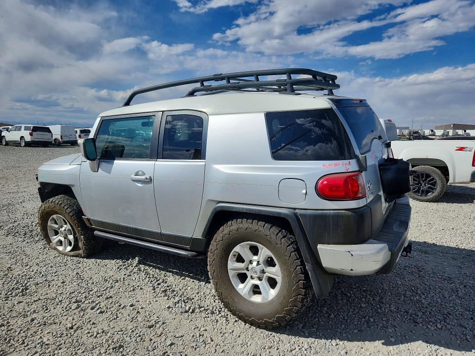 47089896 :رقم المزاد ، JTEBU11F770014991 vin ، 2007 Toyota Fj Cruiser مزاد بيع