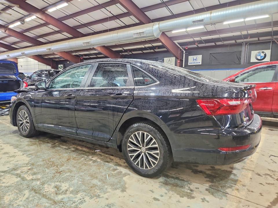 45569546 :رقم المزاد ، 3VWC57BU0MM077703 vin ، 2021 Volkswagen Jetta مزاد بيع