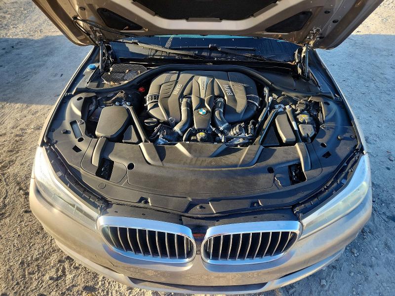 2018 Bmw 750 მანქანა იყიდება აუქციონზე, vin: WBA7F0C5XJGM23422, აუქციონის ნომერი: 45669776