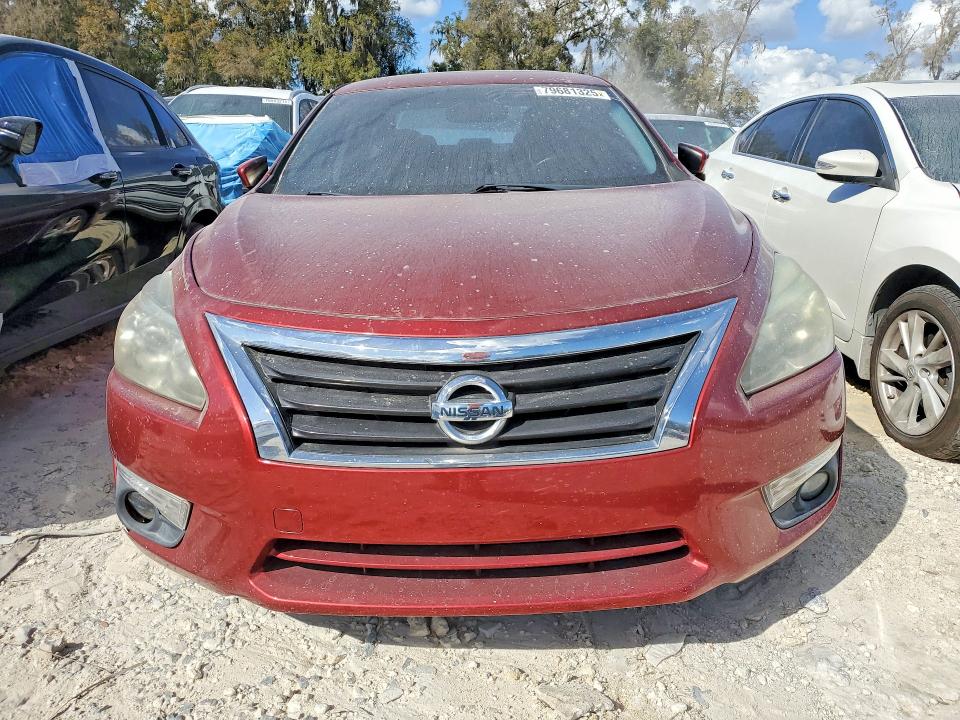 2015 Nissan Altima მანქანა იყიდება აუქციონზე, vin: 1N4AL3AP9FC592407, აუქციონის ნომერი: 79681325