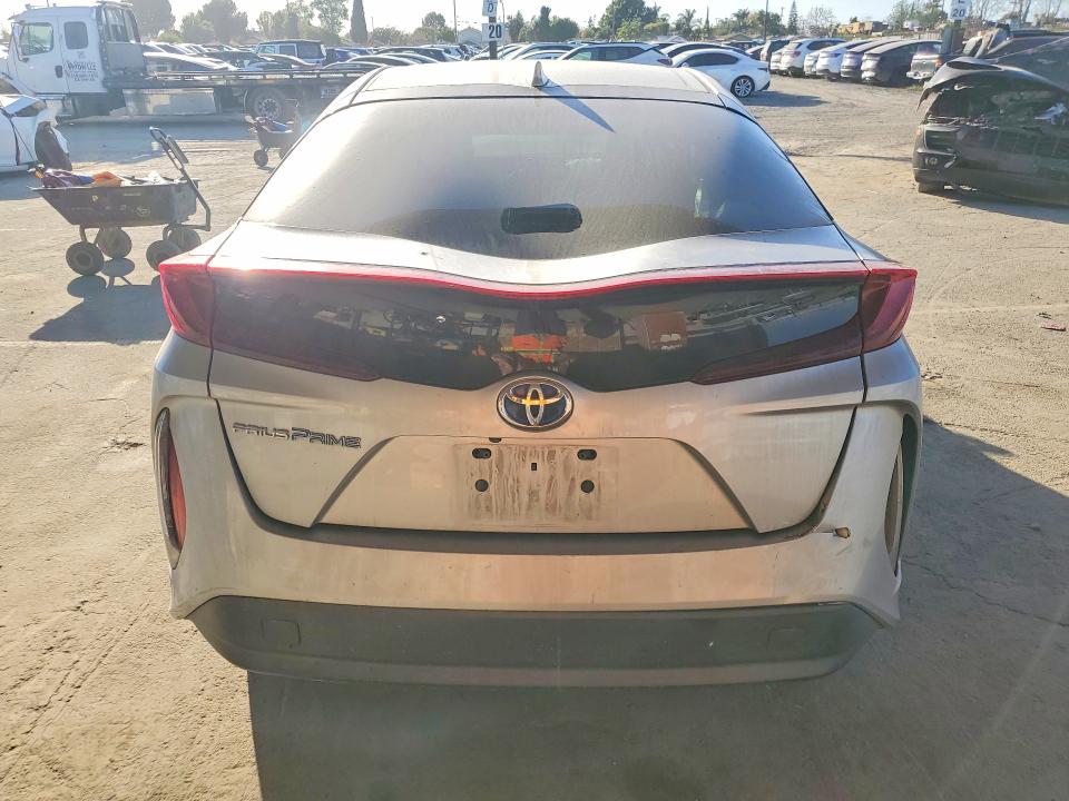 Продажа на аукционе авто 2017 Toyota Prius Prime, vin: JTDKARFP7H3054887, номер лота: 79551455