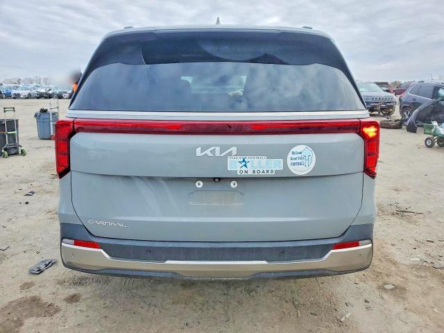 Продаж на аукціоні авто 2025 Kia Carnival, vin: KNDNE5K36S6504676, номер лоту: 46417096