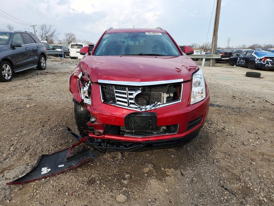 2015 Cadillac Srx მანქანა იყიდება აუქციონზე, vin: 3GYFNEE36FS622870, აუქციონის ნომერი: 48240876