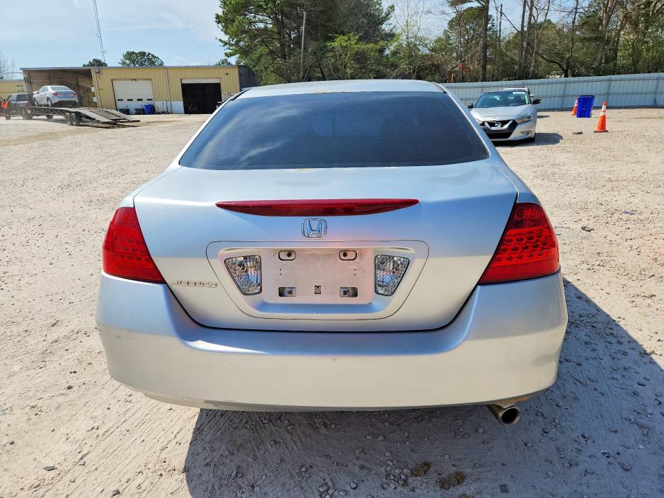 2006 Honda Accord მანქანა იყიდება აუქციონზე, vin: 1HGCM56356A076088, აუქციონის ნომერი: 45488326