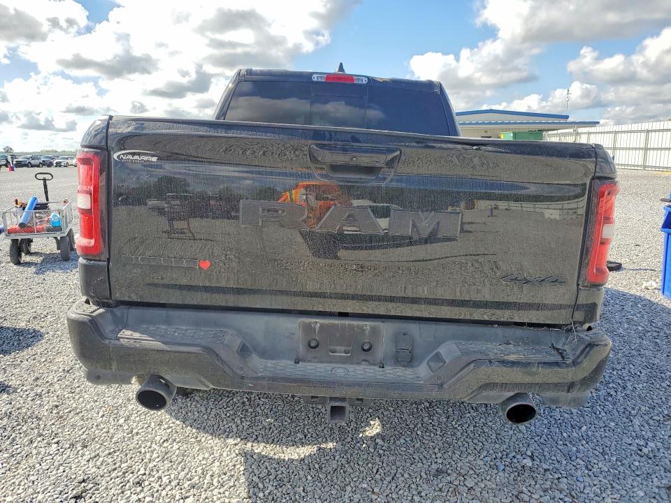 47644826 :رقم المزاد ، 1C6SRFFP8SN699400 vin ، 2025 Ram 1500 مزاد بيع