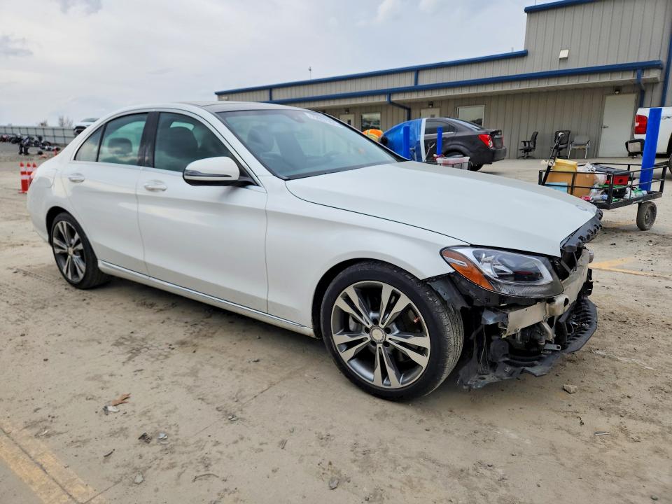 79937305 :رقم المزاد ، 55SWF4JB5GU166637 vin ، 2016 Mercedes-benz C مزاد بيع