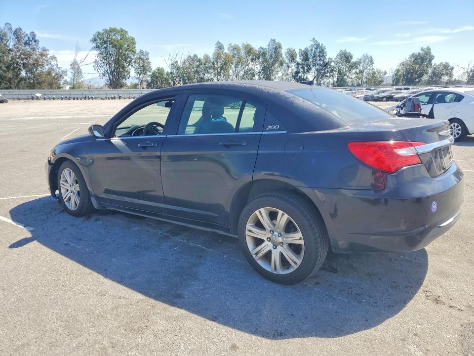 2013 Chrysler 200 მანქანა იყიდება აუქციონზე, vin: 1C3CCBAB8DN639997, აუქციონის ნომერი: 46058296