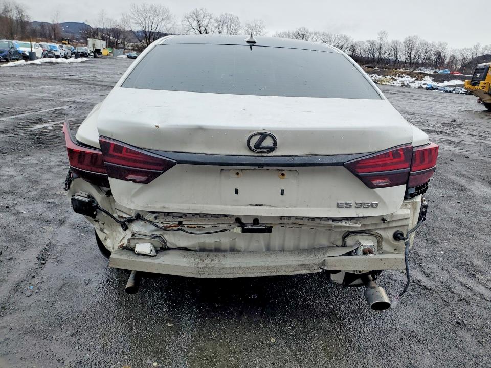 41593136 :رقم المزاد ، JTHBK1GG6D2063544 vin ، 2013 Lexus Es 350 مزاد بيع