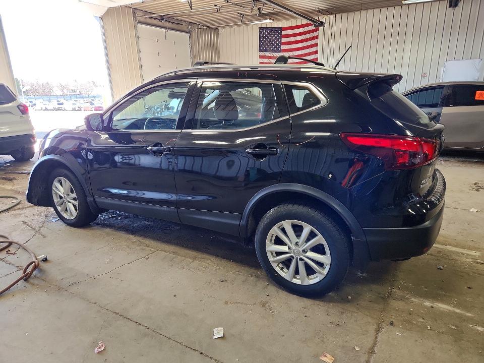 2018 Nissan Rogue Sport მანქანა იყიდება აუქციონზე, vin: JN1BJ1CRXJW293106, აუქციონის ნომერი: 45447146