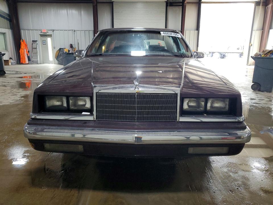 46858106 :رقم المزاد ، 1C3BU6632JD145329 vin ، 1988 Chrysler New Yorker مزاد بيع