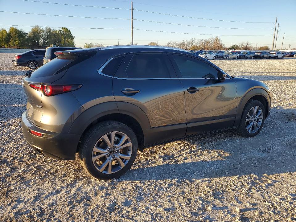 45984806 :رقم المزاد ، 3MVDMBBL8NM411190 vin ، 2022 Mazda Cx-30 مزاد بيع