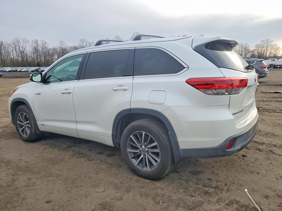 Продажа на аукционе авто 2017 Toyota Highlander Hybrid, vin: 5TDJGRFH1HS026441, номер лота: 78560235