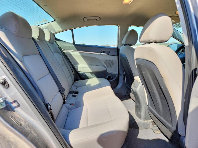 Продажа на аукционе авто 2019 Hyundai Elantra, vin: 5NPD74LF9KH450126, номер лота: 41927096