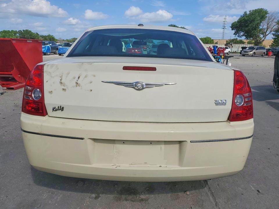 47841296 :رقم المزاد ، 2C3CA5CV8AH292657 vin ، 2010 Chrysler 300 مزاد بيع