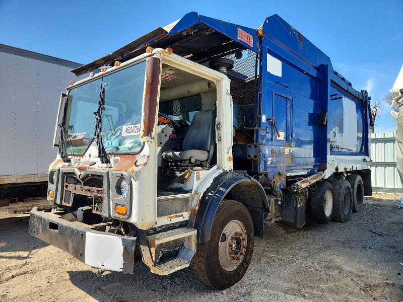 Продаж на аукціоні авто 2011 Mack Mru613, vin: 1M2AV02C7BM007242, номер лоту: 46234726