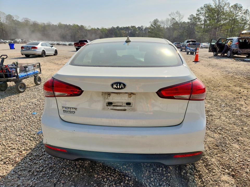 Продаж на аукціоні авто 2018 Kia Forte, vin: 3KPFK4A78JE228828, номер лоту: 47071396